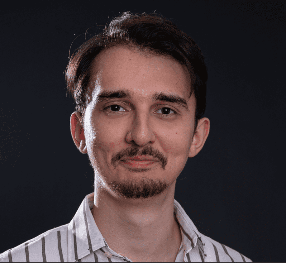 Stefan Dolteanu Physics Tutor